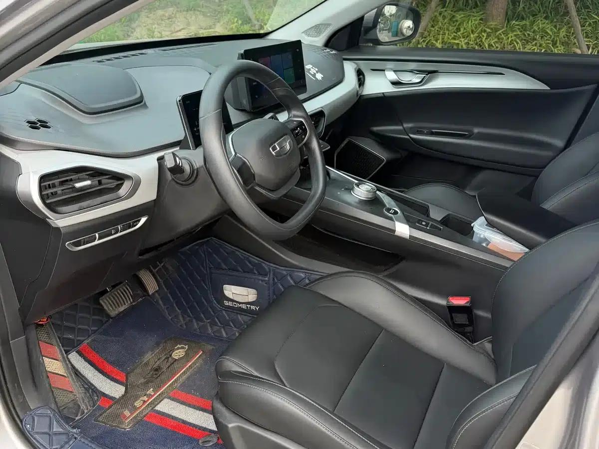 Geely Geometry A 2024 Model 410KM Travel Edition — миниатюра 10