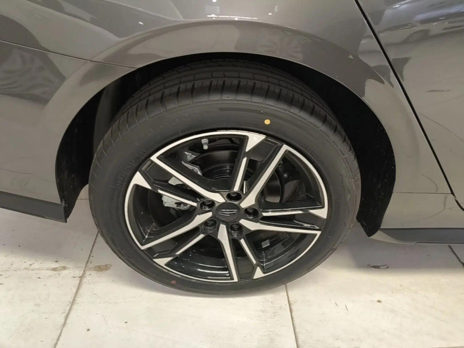 Geely Auto Binray 2024 Binrui COOL 1.5T DCT Longteng Edition — миниатюра 11