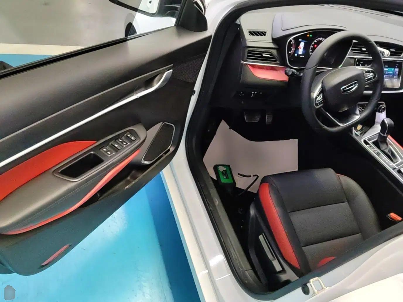 Geely Auto Binray 2021 1.4T CVT F-Sport Edition — миниатюра 18