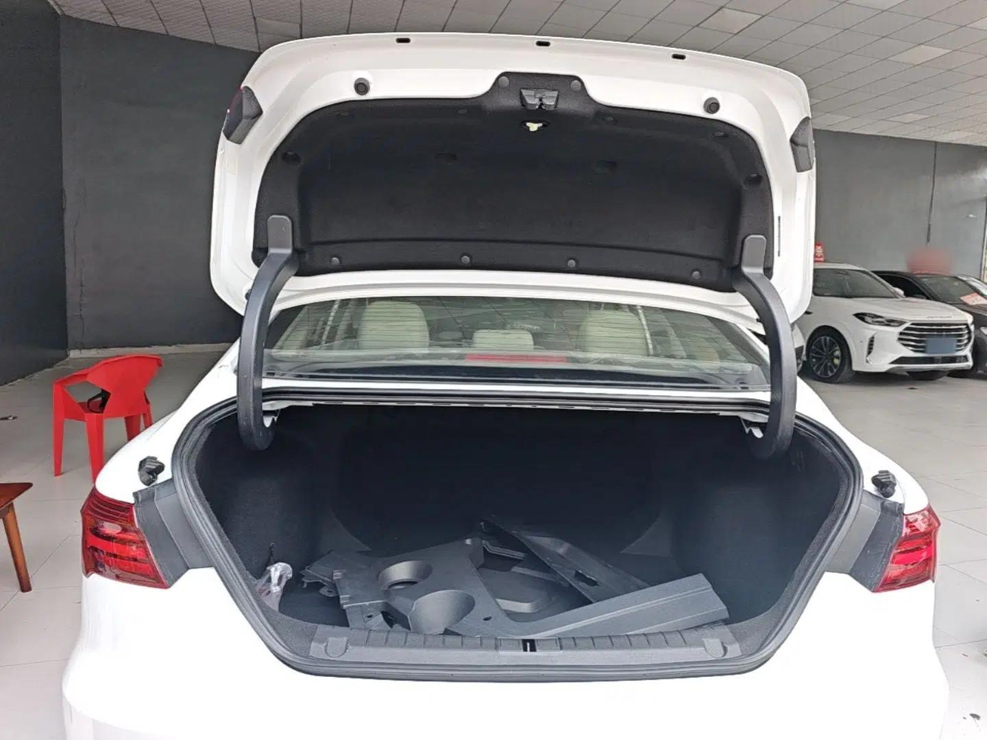 Geely Auto Binray 2018 14T CVT Binyi Edition — миниатюра 22