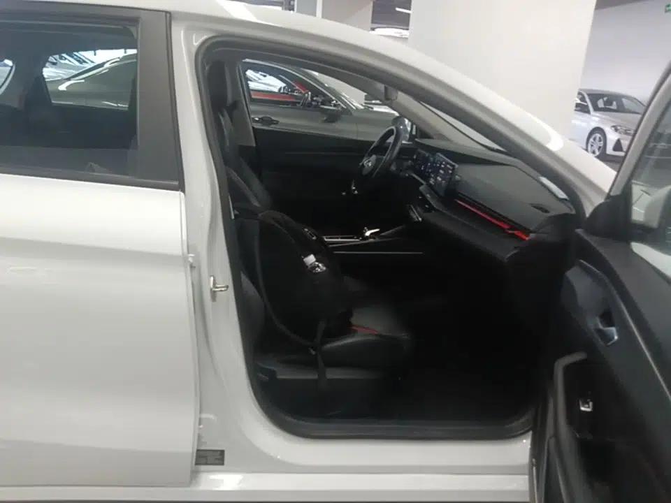 Geely Auto Binray 2024 Binrui COOL 1.5T DCT Longteng Edition — миниатюра 19