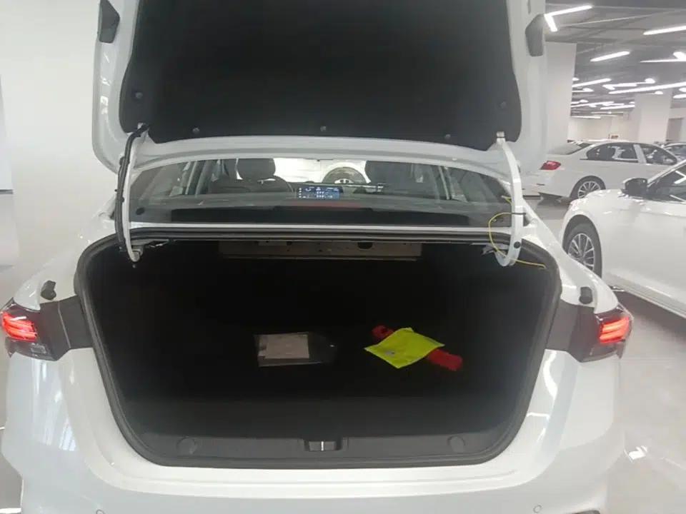 Geely Auto Binray 2024 Binrui COOL 1.5T DCT Longteng Edition — миниатюра 22
