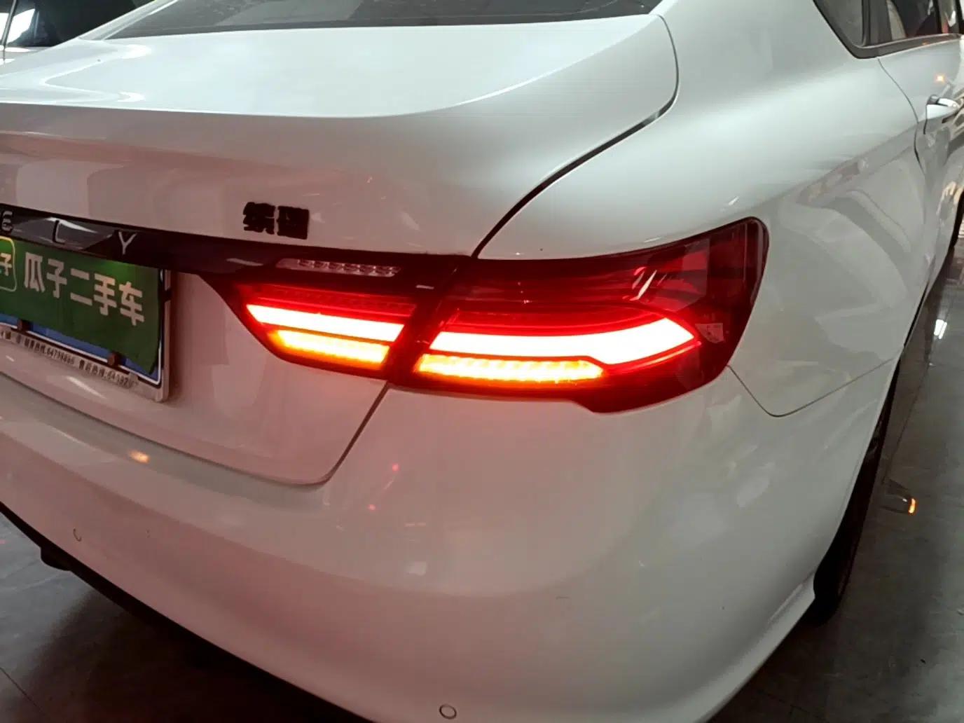 Geely Auto Binray 2021 1.4T CVT F-Sport Edition — миниатюра 9