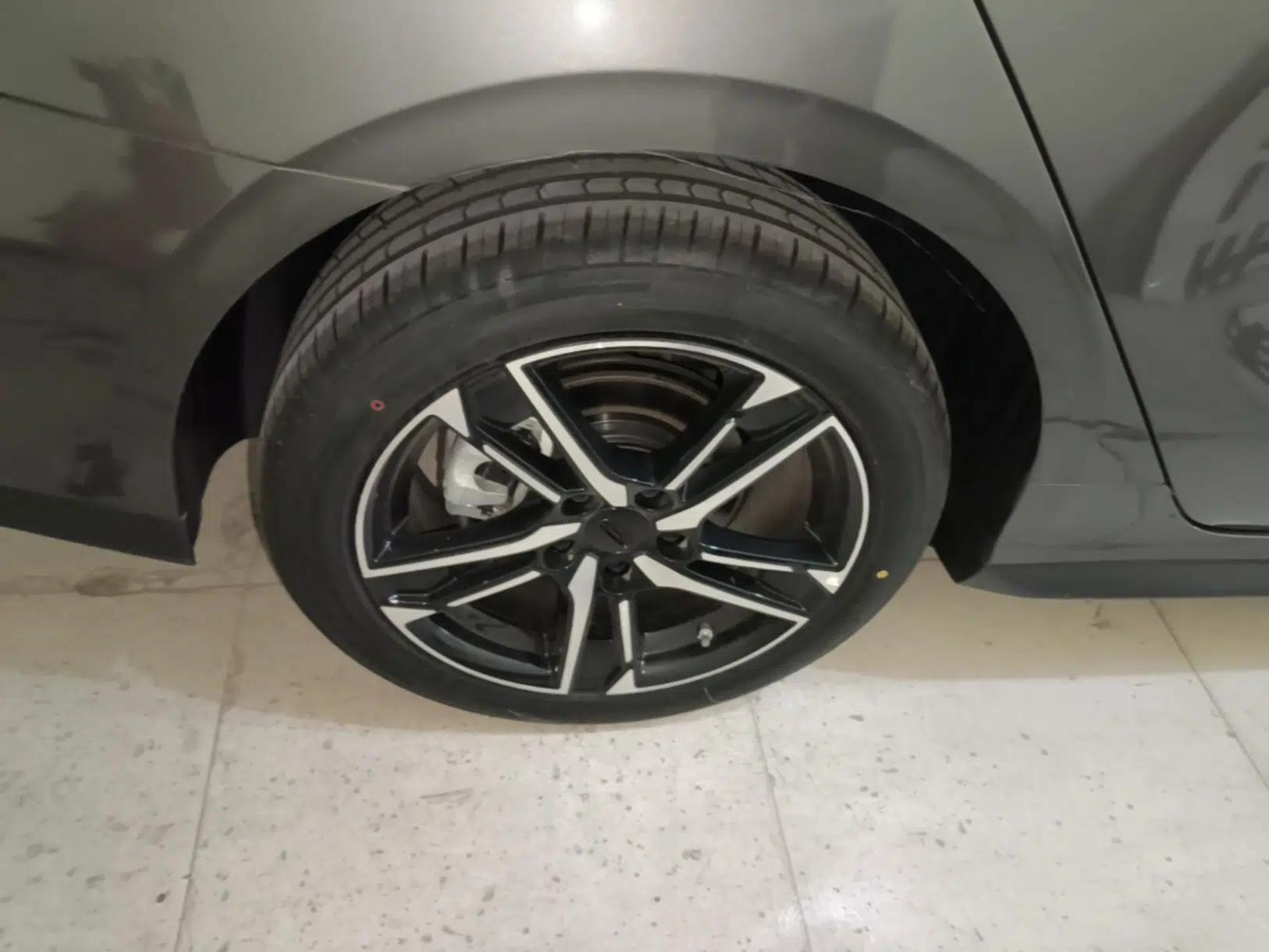 Geely Auto Binray 2024 Binrui COOL 1.5T DCT Longteng Edition — миниатюра 11