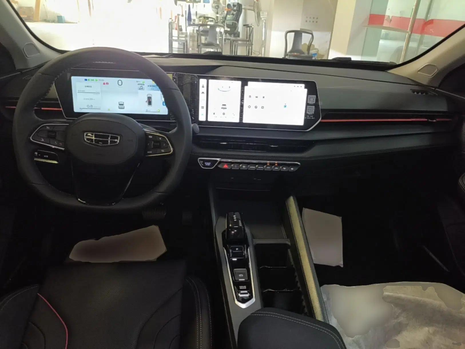Geely Auto Binray 2024 Binrui COOL 1.5T DCT Longteng Edition — миниатюра 12
