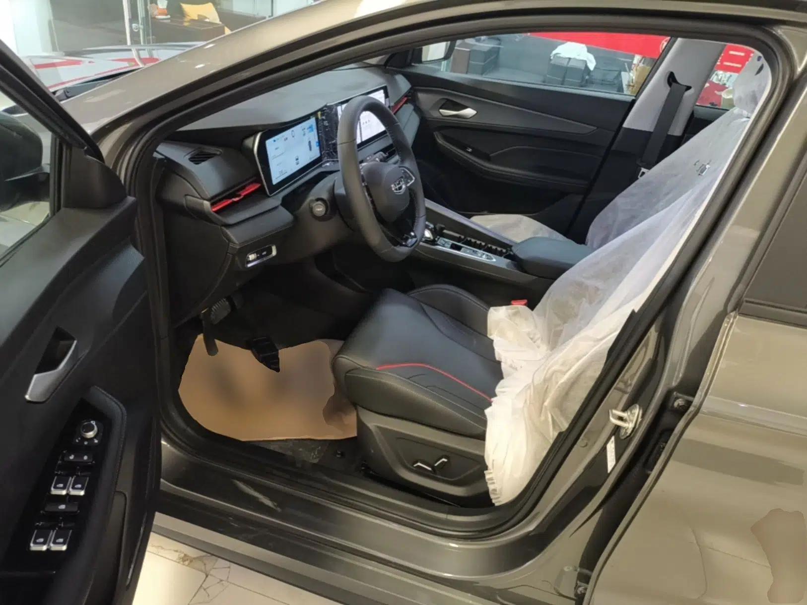 Geely Auto Binray 2024 Binrui COOL 1.5T DCT Longteng Edition — миниатюра 18
