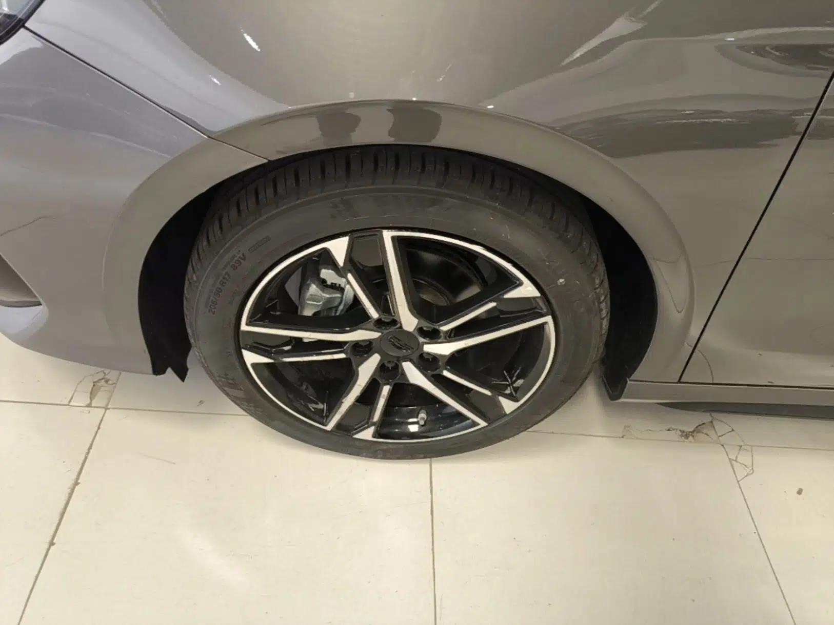 Geely Auto Binray 2024 Binrui COOL 1.5T DCT Longteng Edition — миниатюра 10
