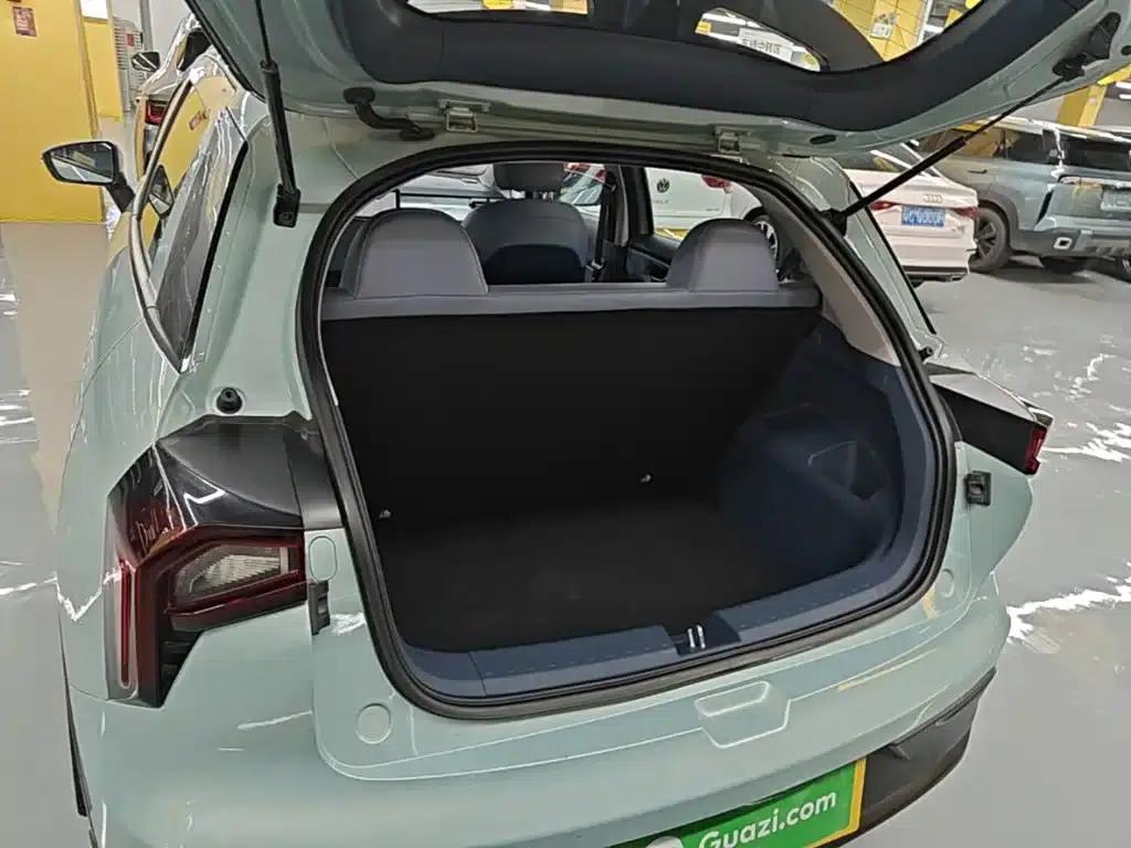 Geely Geometry E Firefly 2022 Model 320KM Cute Tiger 4-Seater — миниатюра 19