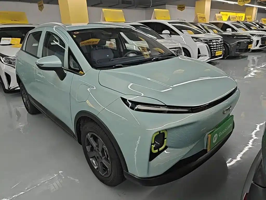 Geely Geometry E Firefly 2022 Model 320KM Cute Tiger 4-Seater — миниатюра 4