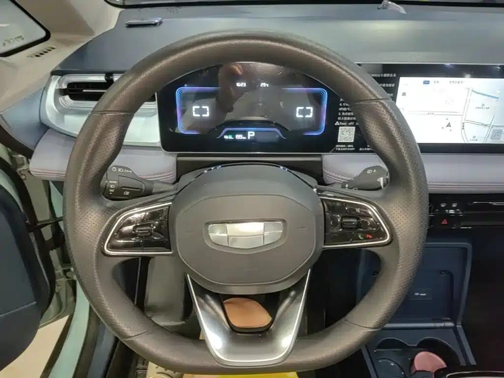 Geely Geometry E Firefly 2022 Model 401KM Linglong Tiger 4-Seater — миниатюра 11