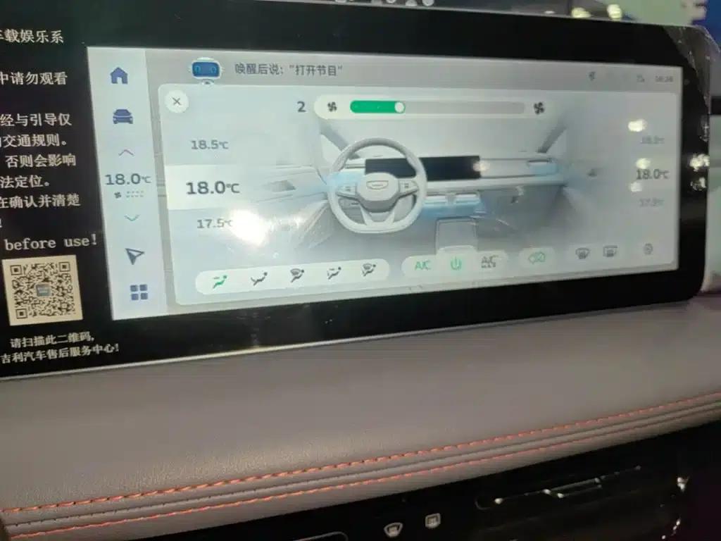 Geely Geometry E Firefly 2022 Model 401KM Linglong Tiger 4-Seater — миниатюра 13