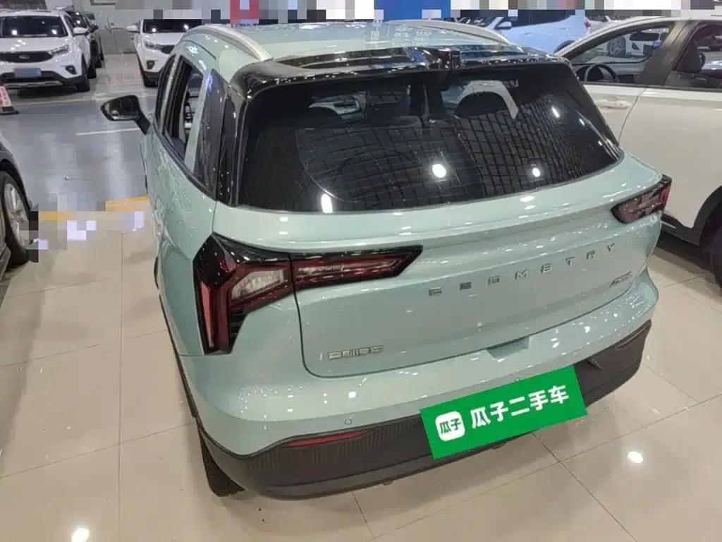 Geely Geometry E Firefly 2022 Model 401KM Linglong Tiger 4-Seater — миниатюра 5