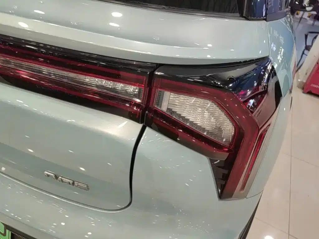 Geely Geometry E Firefly 2022 Model 401KM Linglong Tiger 4-Seater — миниатюра 8