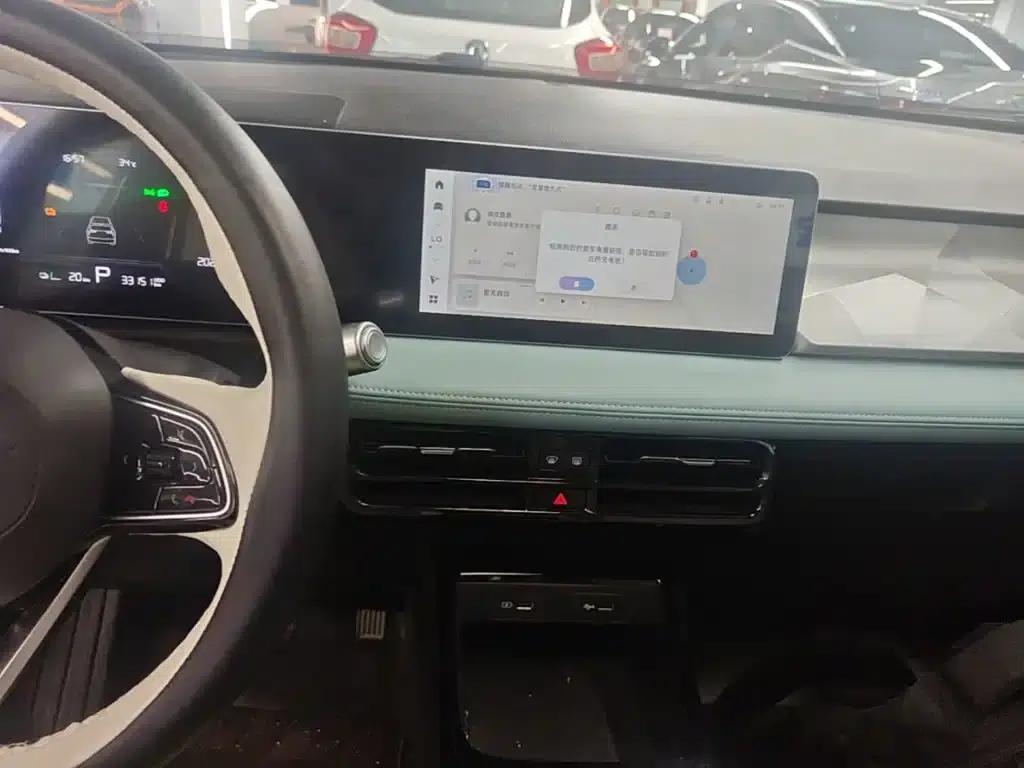 Geely Geometry E Firefly 2024 Model, 301km/h, Starlight — миниатюра 13