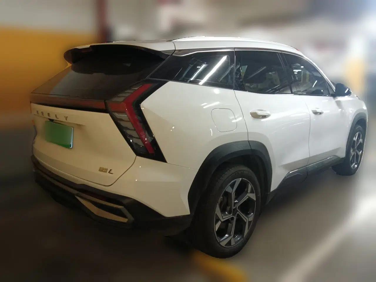 Geely Auto FX11 2024 1.5TD DCT Prestige Edition — миниатюра 6
