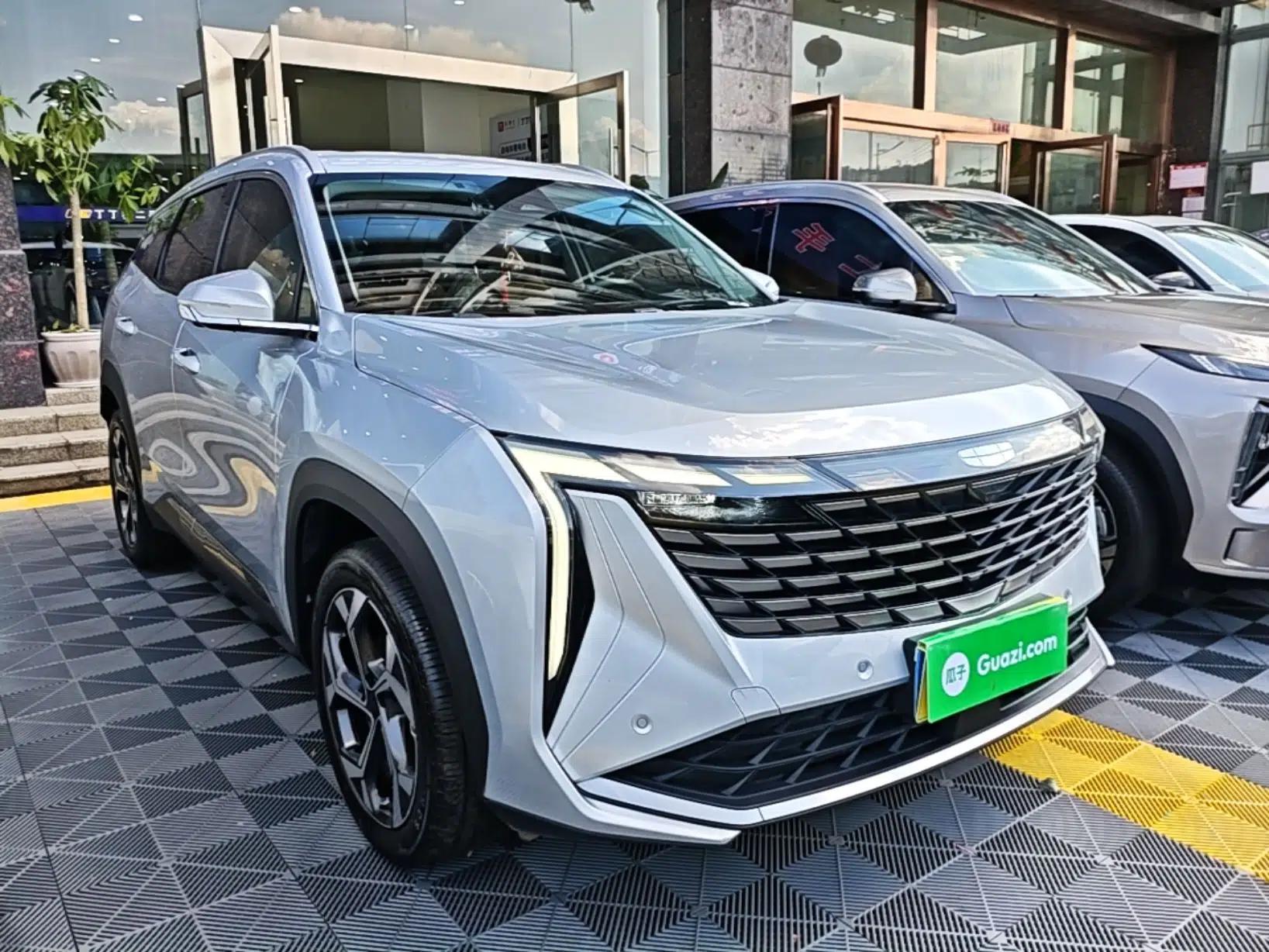 Geely Auto FX11 2023 1.5TD DCT Prestige Edition — миниатюра 3