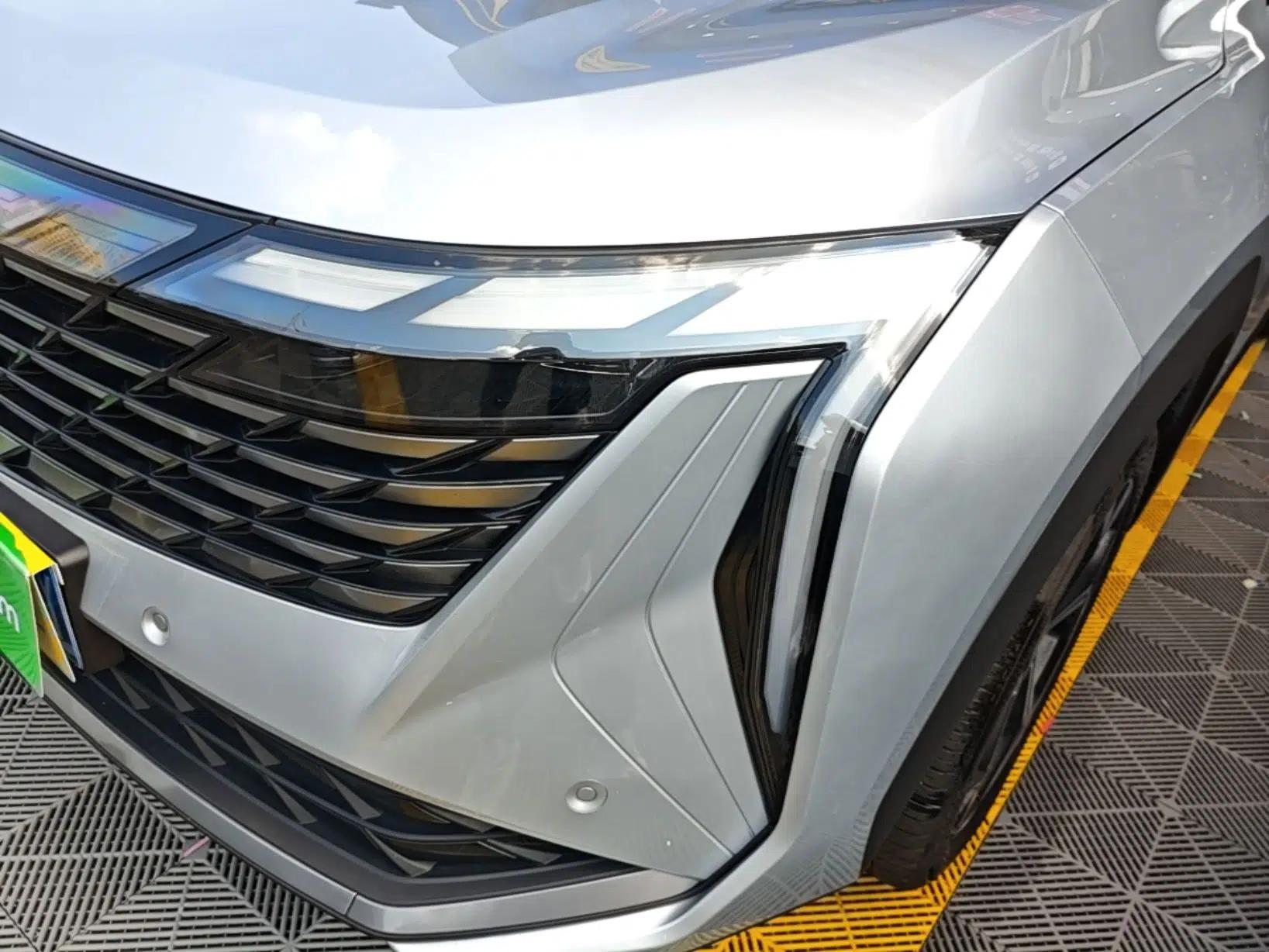 Geely Auto FX11 2023 1.5TD DCT Prestige Edition — миниатюра 8