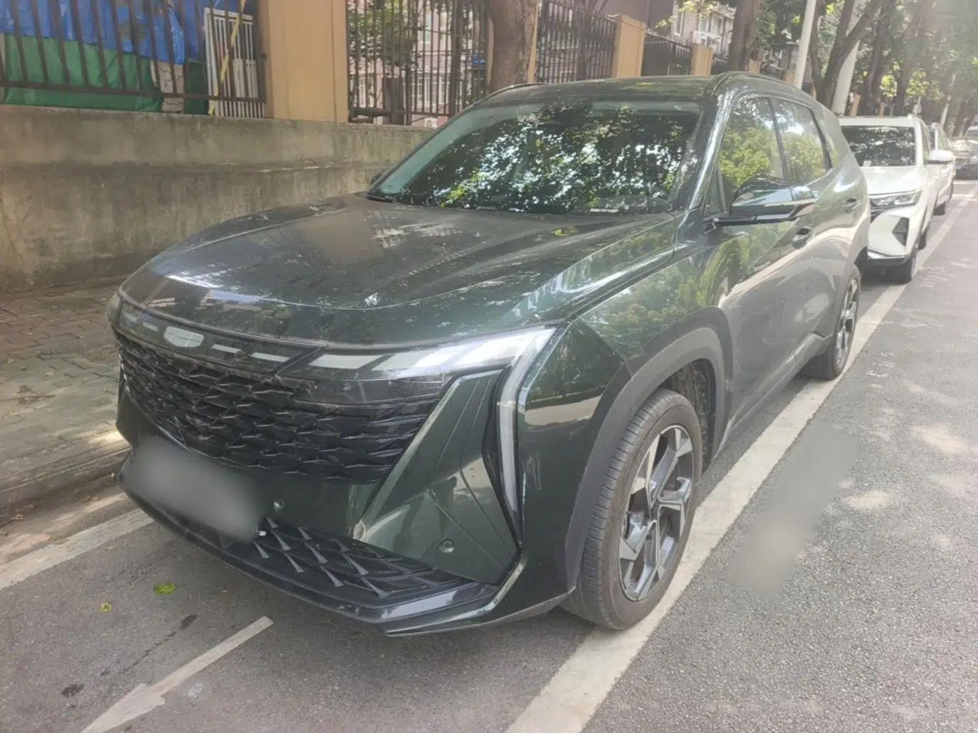Geely Auto FX11 2023 1.5TD DCT Glory Edition — миниатюра 1