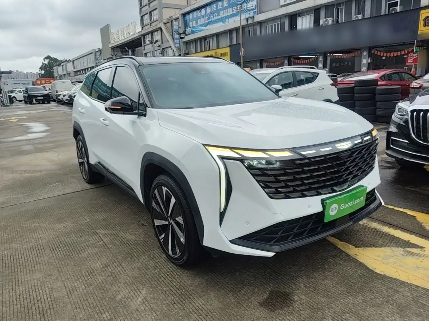 Geely Auto FX11 2023 1.5TD DCT Prestige Edition — миниатюра 3