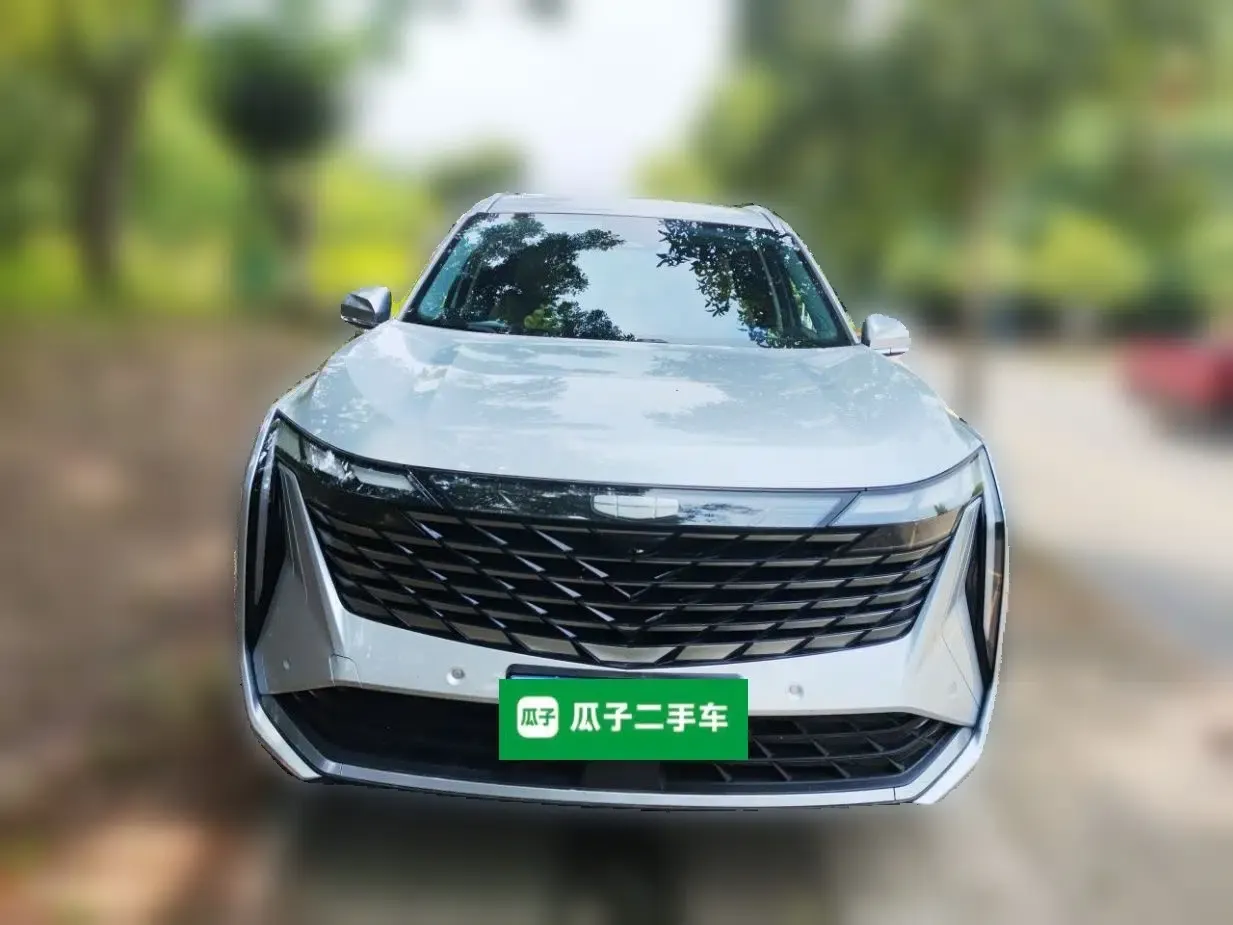 Geely Auto FX11 2023 1.5TD DCT Prestige Edition — миниатюра 2