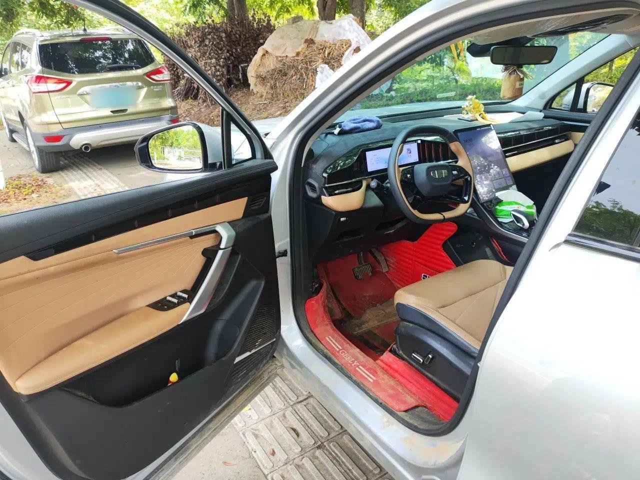 Geely Auto FX11 2023 1.5TD DCT Prestige Edition — миниатюра 16