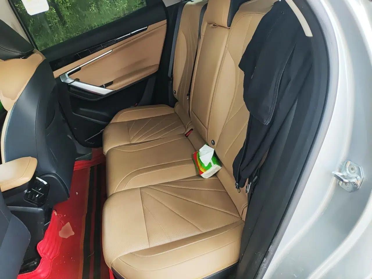 Geely Auto FX11 2023 1.5TD DCT Prestige Edition — миниатюра 17