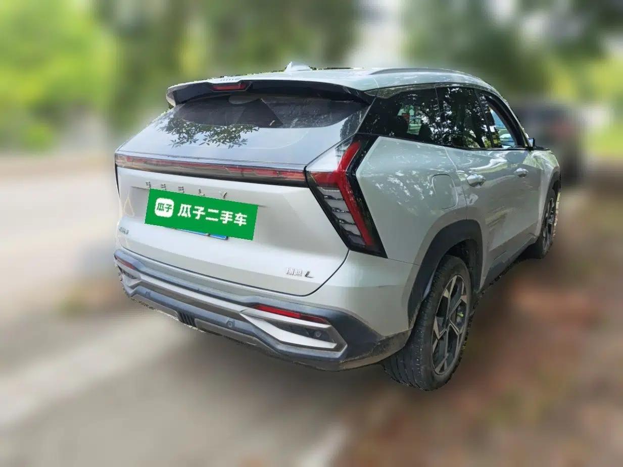 Geely Auto FX11 2023 1.5TD DCT Prestige Edition — миниатюра 6