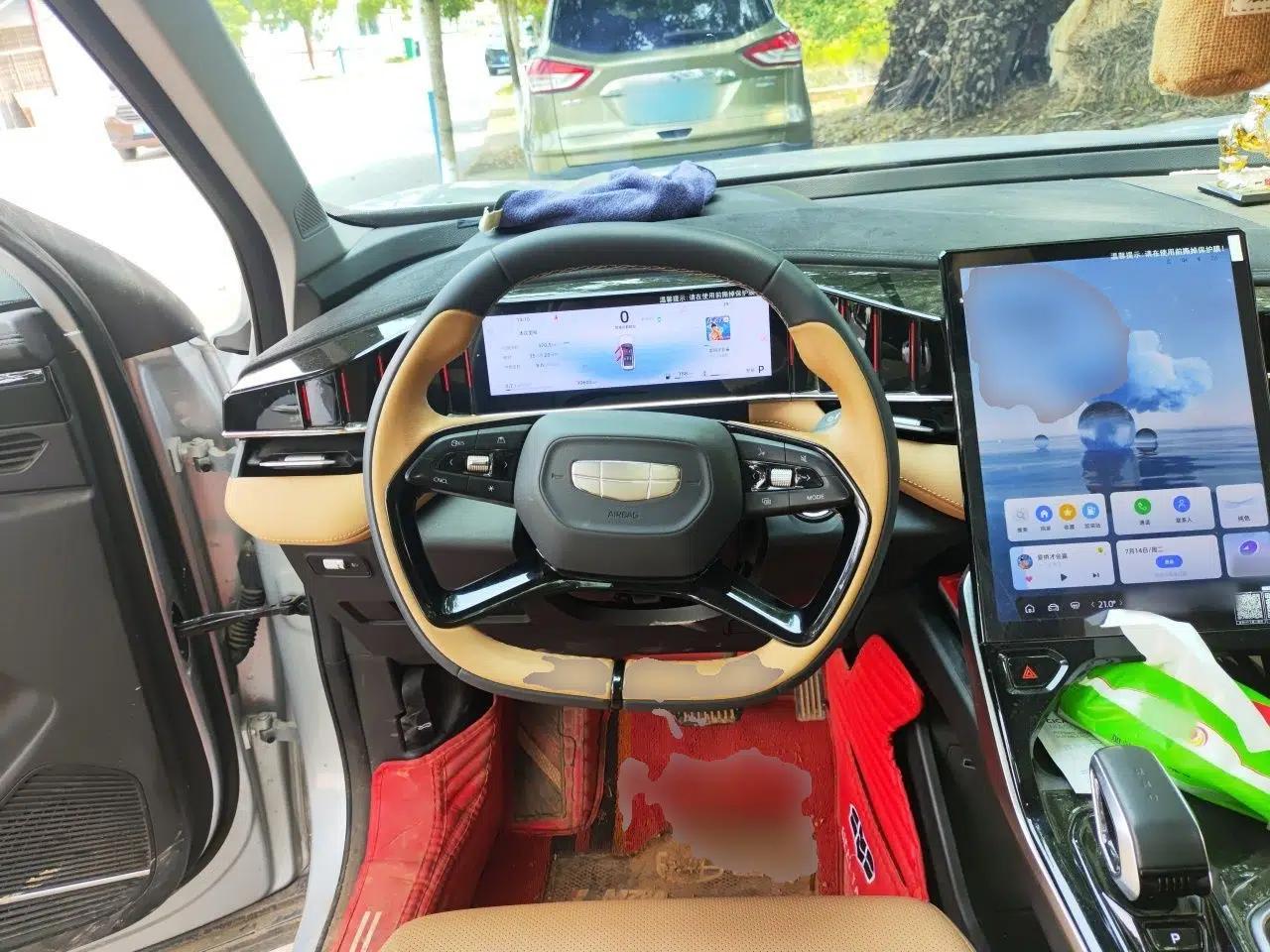 Geely Auto FX11 2023 1.5TD DCT Prestige Edition — миниатюра 10