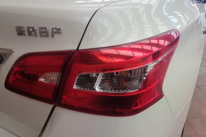 Nissan Sylphy 2022 Classic 1.6 XE CVT Comfort Edition — миниатюра 7