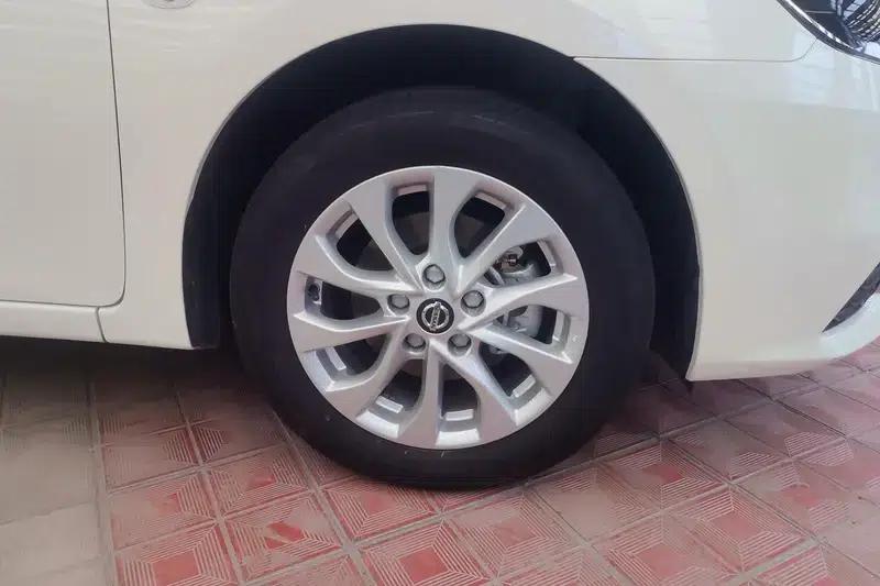 Nissan Sylphy 2022 Classic 1.6 XE CVT Comfort Edition — миниатюра 9
