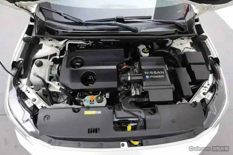 Nissan Sylphy 2022 Electric Drive Version e-POWER Smart Connectivity PLUS — миниатюра 5