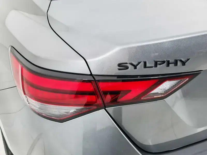 Nissan Sylphy 2021 1.6L XL CVT Enjoy Edition — миниатюра 13