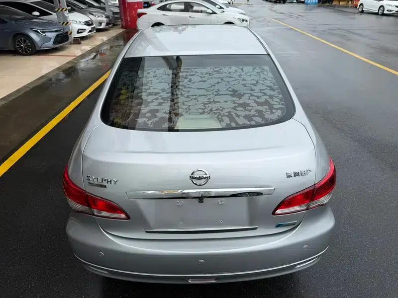 Nissan Sylphy 2019 Classic 1.6XE+ CVT Intelligent Leading Edition — миниатюра 11