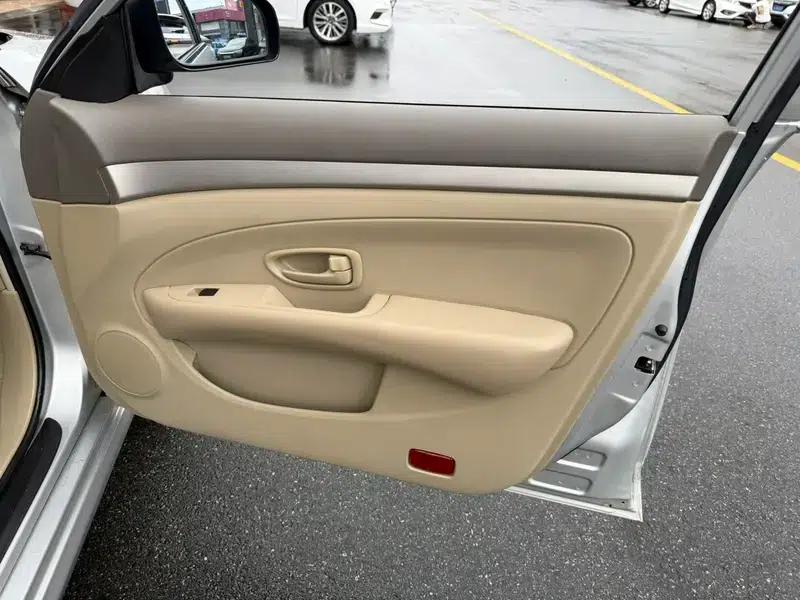 Nissan Sylphy 2019 Classic 1.6XE+ CVT Intelligent Leading Edition — миниатюра 12