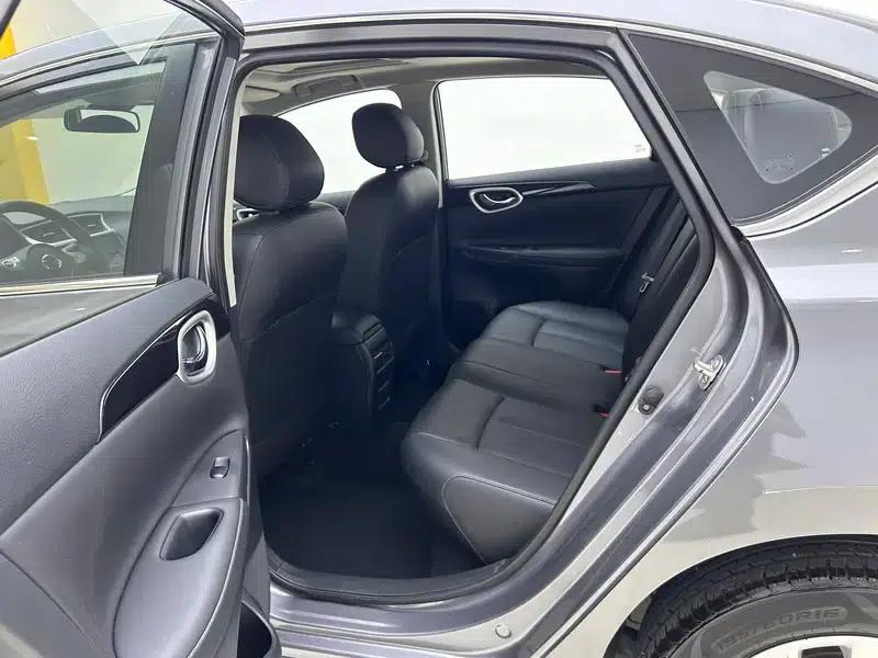 Nissan Sylphy 2022 Classic 1.6 XL CVT Luxury Edition — миниатюра 18