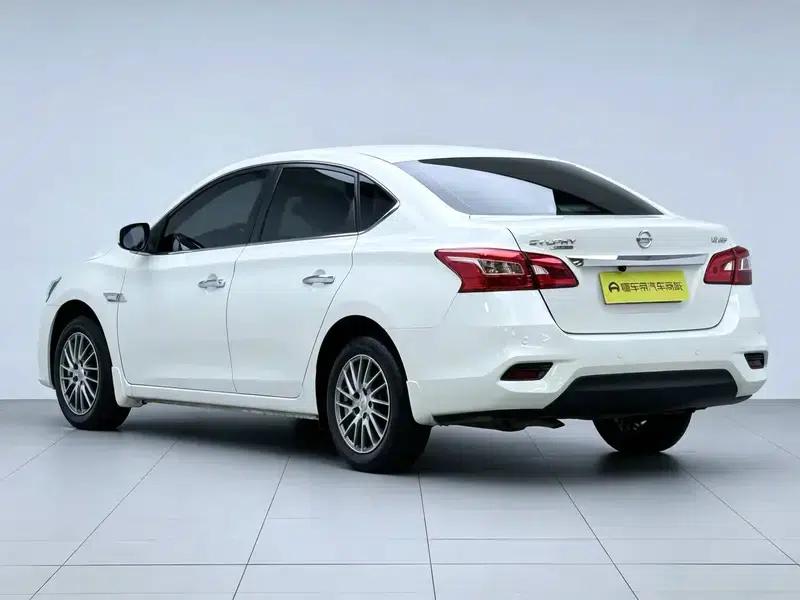 Nissan Sylphy 2021 Classic 1.6 XE CVT Comfort Edition — миниатюра 5