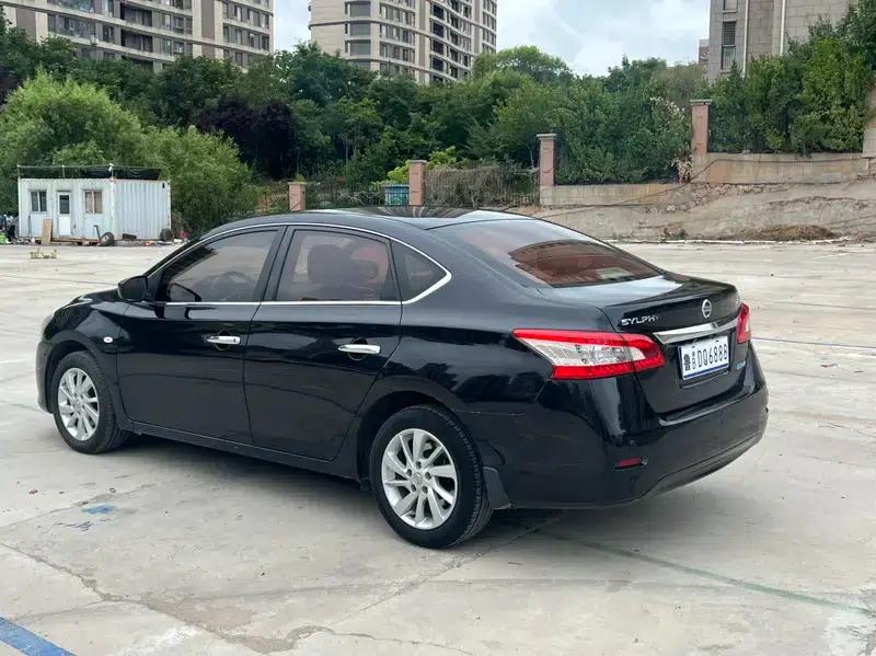 Nissan Sylphy 2014 1.6XV CVT Premium Edition — миниатюра 4
