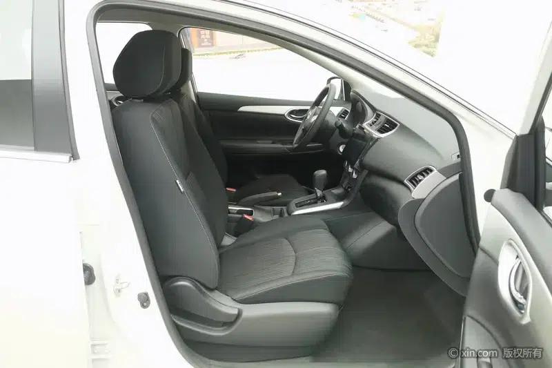 Nissan Sylphy 2024 Classic 1.6L XE CVT Comfort Edition — миниатюра 11