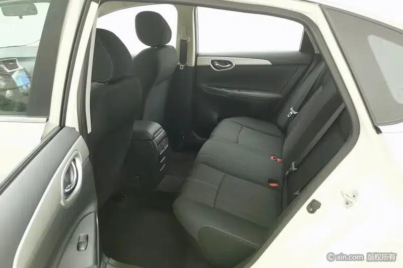 Nissan Sylphy 2024 Classic 1.6L XE CVT Comfort Edition — миниатюра 20