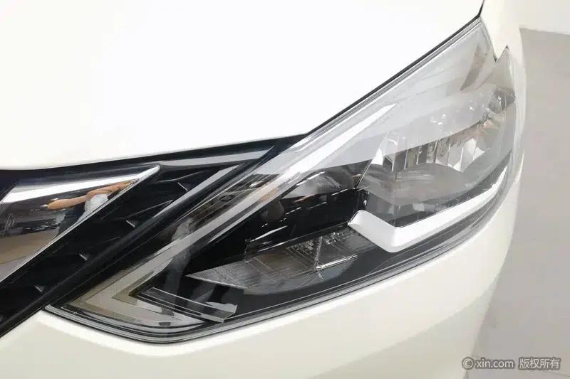 Nissan Sylphy 2024 Classic 1.6L XE CVT Comfort Edition — миниатюра 7