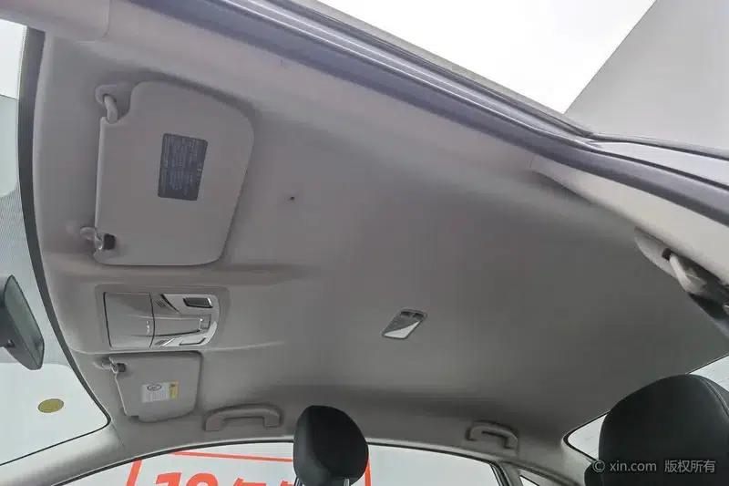Nissan Sylphy 2024 Classic 1.6L XE CVT Comfort Edition — миниатюра 20