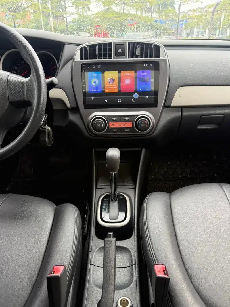 Nissan Sylphy 2018 Classic 1.6XE+ CVT Leading Edition — миниатюра 15