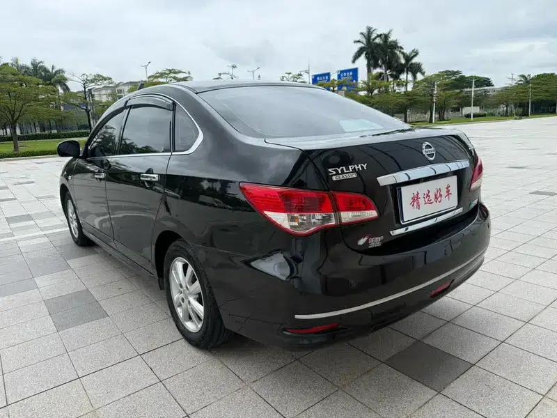 Nissan Sylphy 2018 Classic 1.6XE+ CVT Leading Edition — миниатюра 5