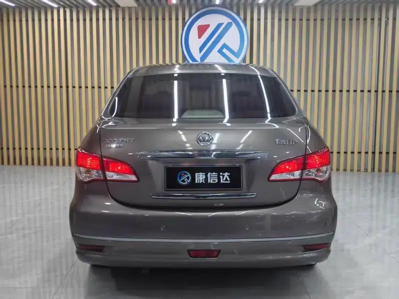 Nissan Sylphy 2012 Classic 1.6XE Automatic Comfort Edition — миниатюра 5