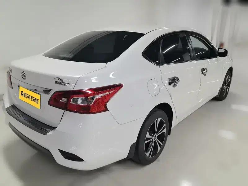 Nissan Sylphy 2021 Classic 1.6 XE CVT Comfort Edition — миниатюра 4