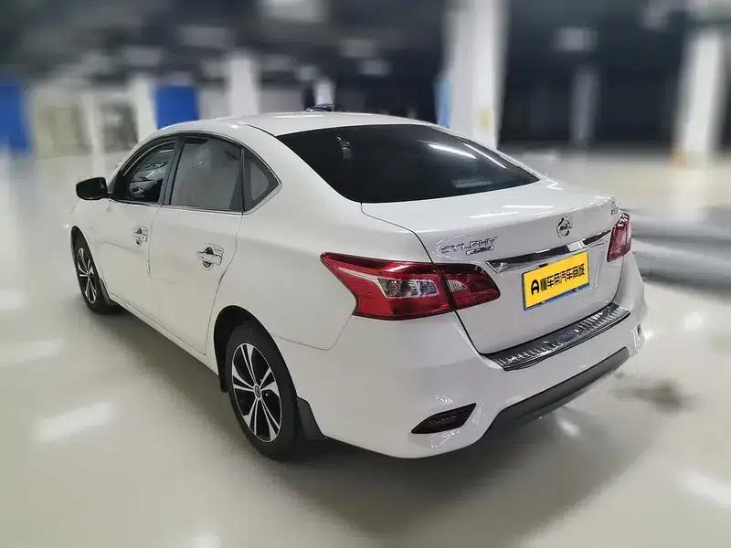 Nissan Sylphy 2021 Classic 1.6 XE CVT Comfort Edition — миниатюра 6