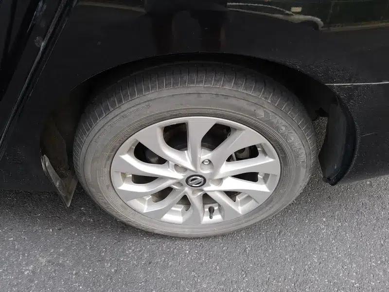Nissan Sylphy 2018 1.6XV CVT Premium Edition — миниатюра 20