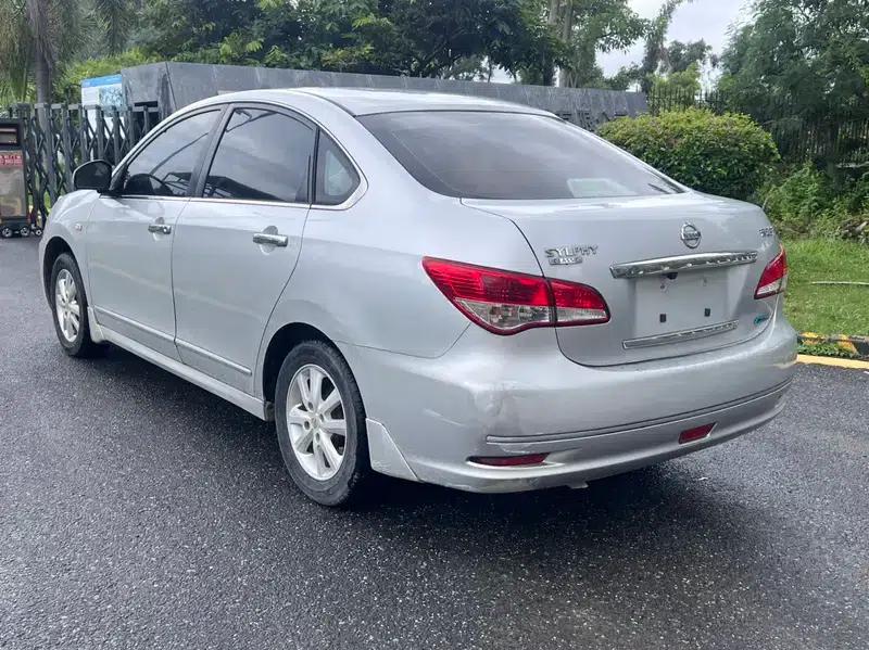 Nissan Sylphy 2012 Classic 1.6XE Manual Comfort Edition — миниатюра 4