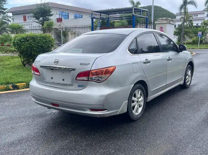 Nissan Sylphy 2012 Classic 1.6XE Manual Comfort Edition — миниатюра 6