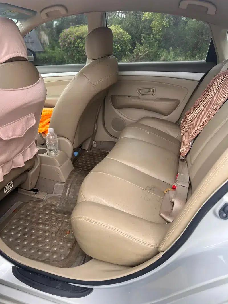 Nissan Sylphy 2012 Classic 1.6XE Manual Comfort Edition — миниатюра 10